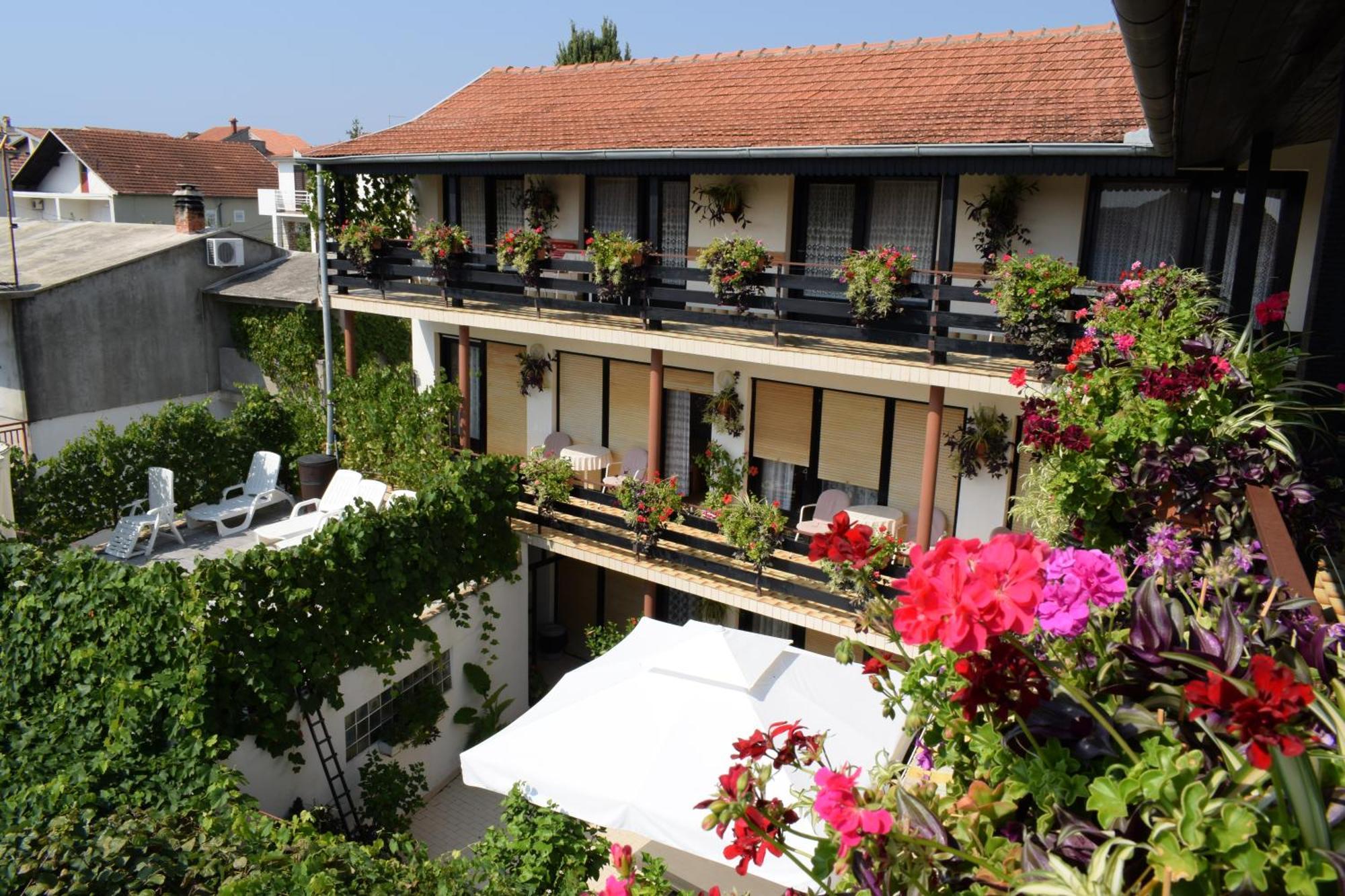 Rooms Vila Mautner Vodice Exterior foto