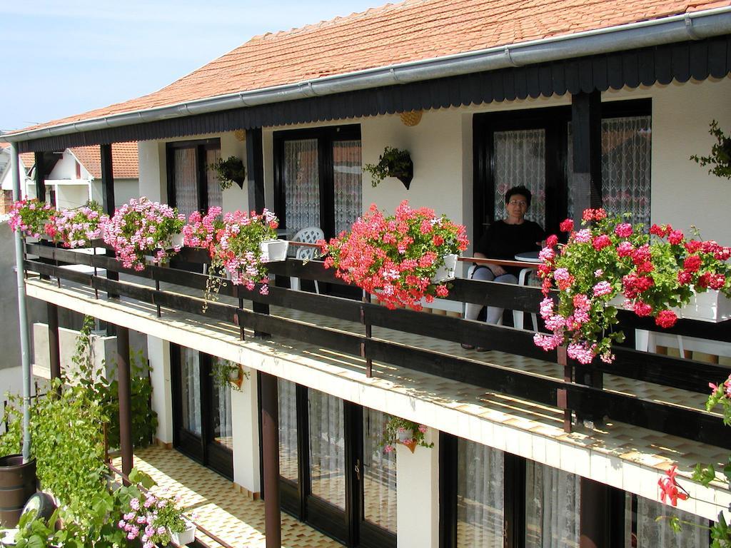 Rooms Vila Mautner Vodice Exterior foto