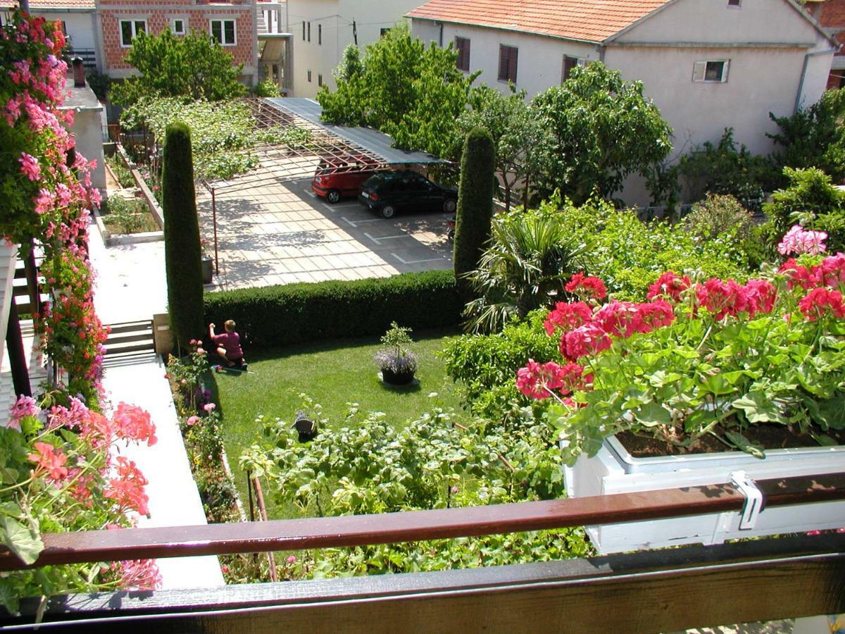 Rooms Vila Mautner Vodice Exterior foto